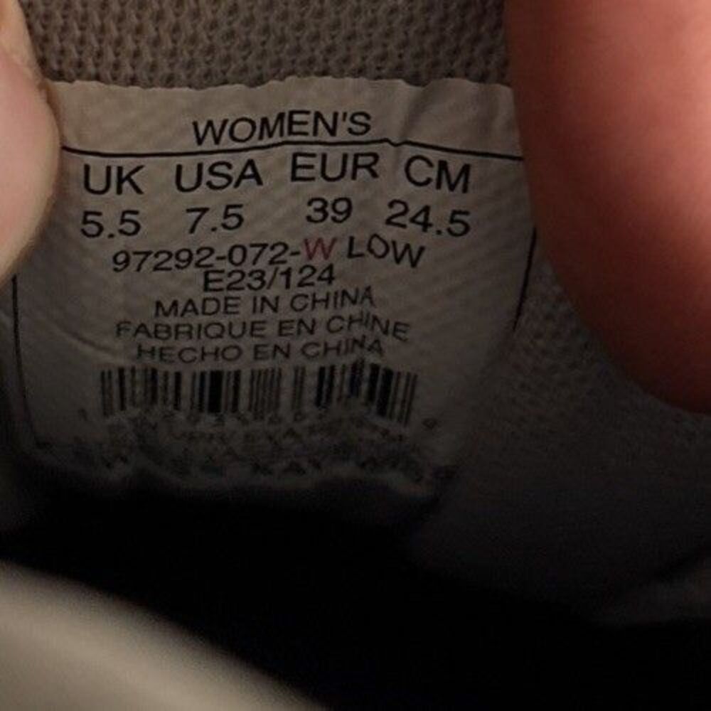 K Swiss Express Light Pickleball Shoes Womens US 7.5 Gray Grey White Tennis Low - Picture 13 of 14